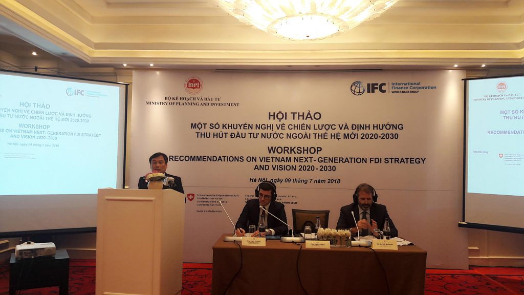 Dòng vốn FDI biến động lớn vào việt nam